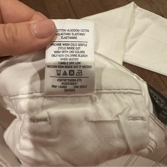 Joe's Jeans White Ankle & Cropped Jeans - Picture 8 of 12